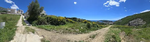 973 m² großes Investitionsgrundstück in Bečići, Budva